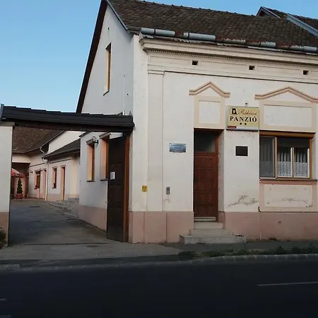 Rakoczi Panzio 2*